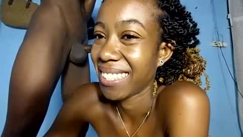 Snapshot of amah17 chatting on December 2024 08:56:01 AM Amah online show from December 2024 08:56:01 AM