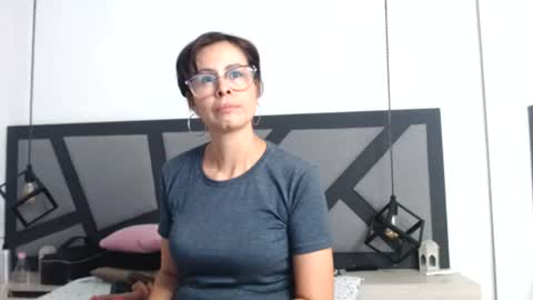Snapshot of amanda_ramirez chatting on July 2026 08:04:02 PM amanda_ramirez online show from July 2026 08:04:02 PM
