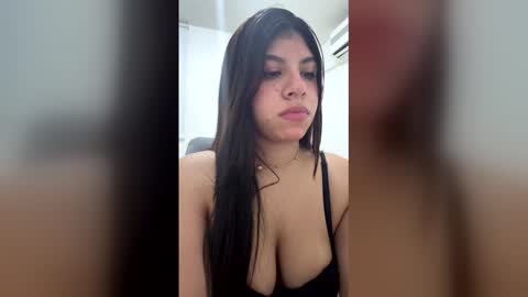 Amanda online show from April 2026 04:12:01 AM