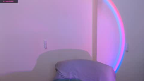 Amanda online show from December 2025 08:45:02 AM