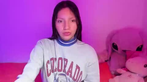 Snapshot of amara_22_ chatting on February 2025 04:18:02 AM Liz online show from February 2025 04:18:02 AM