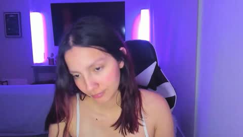 Snapshot of amara_22_ chatting on September 2025 03:39:02 AM Liz online show from September 2025 03:39:02 AM