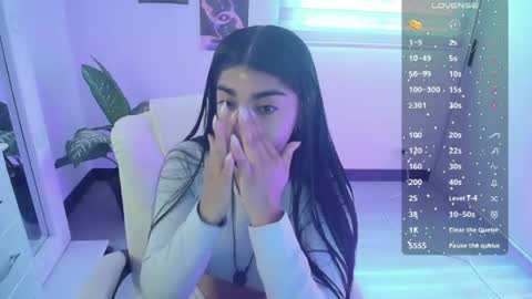 Snapshot of amara_silk chatting on June 2026 02:36:01 PM amara_silk online show from June 2026 02:36:01 PM