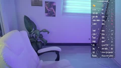 Snapshot of amara_silk chatting on July 2026 06:54:02 PM amara_silk online show from July 2026 06:54:02 PM