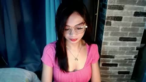 BELLA online show from December 2025 02:33:01 PM