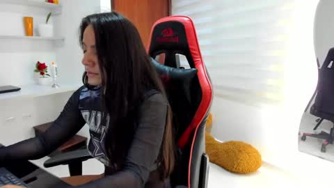 AMARANTA online show from February 2025 11:39:02 AM