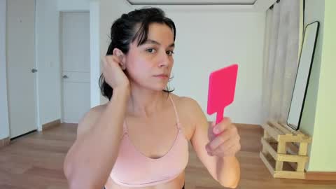 Amarantha online show from April 2026 09:57:02 PM