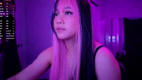 Snapshot of amateuroras chatting on June 2026 05:45:02 AM leash online show from June 2026 05:45:02 AM