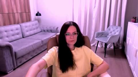 Izza online show from May 2026 11:17:01 AM