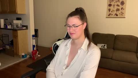 Snapshot of amazon_astrid chatting on March 2026 06:14:02 PM amazon_astrid online show from March 2026 06:14:02 PM