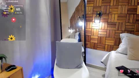 Ambar  online show from April 2026 08:48:01 PM