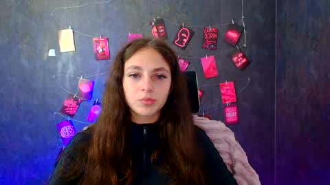 Amber online show from July 2026 05:49:01 AM