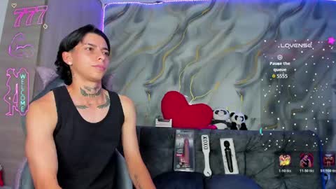 Amber  online show from April 2026 09:49:02 PM