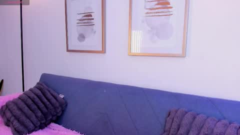 Snapshot of amber_blunt_ chatting on October 2025 09:20:01 AM Amber online show from October 2025 09:20:01 AM