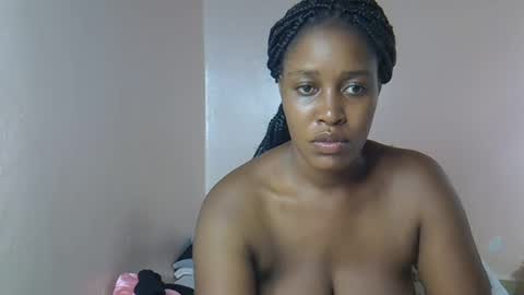 amber_cutie2 online show from June 2026 10:03:02 PM