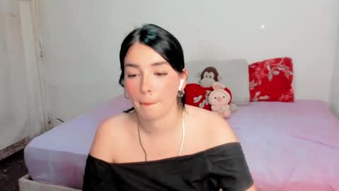 Snapshot of amber_landy1 chatting on March 2026 04:34:02 AM amber online show from March 2026 04:34:02 AM