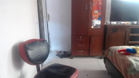 amber_squirtx online show from June 2026 05:18:02 PM