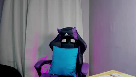 Amber Baker  online show from March 2025 11:44:02 AM