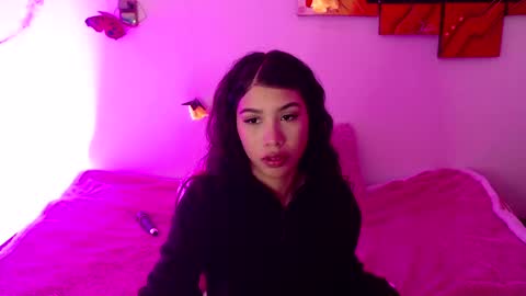 Amber Jeong online show from December 2024 09:48:01 PM