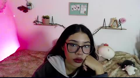 Amber Jeong online show from January 2025 10:01:02 PM