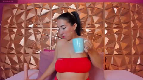 Amber online show from March 2026 12:13:01 PM