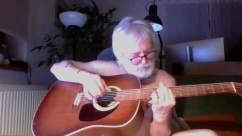 Amberr11 online show from February 2026 12:11:01 AM