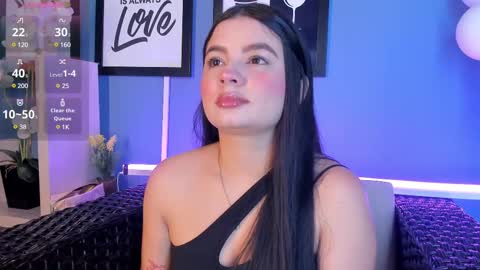 Snapshot of amberrferreira chatting on February 2025 12:15:02 PM Amber Ferreira online show from February 2025 12:15:02 PM