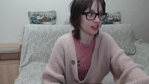 Snapshot of ambersimard chatting on December 2024 01:00:02 AM Amber online show from December 2024 01:00:02 AM