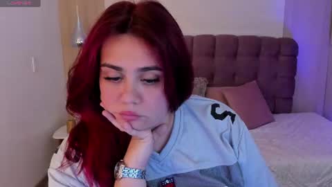 Snapshot of amberthomsonn chatting on June 2026 05:00:01 PM Amber online show from June 2026 05:00:01 PM
