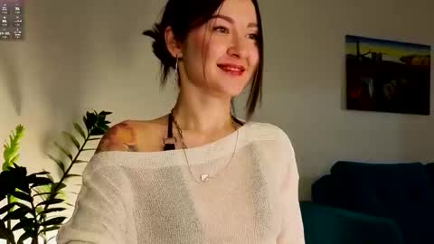 Moon inst 4mbientmoon online show from February 2026 02:44:02 PM