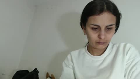 amelia online show from April 2026 03:23:01 AM