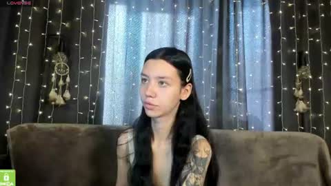 Snapshot of amelia_skyy chatting on July 2026 01:09:02 AM Anna online show from July 2026 01:09:02 AM