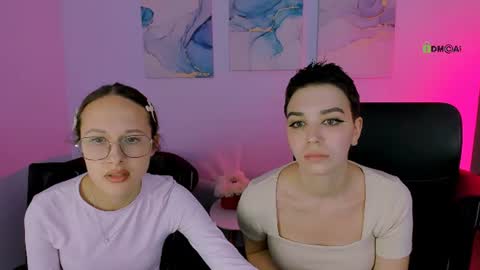 amelia_sun1 online show from June 2026 12:22:01 PM