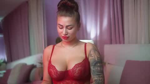  Amelia  online show from June 2026 08:11:02 PM