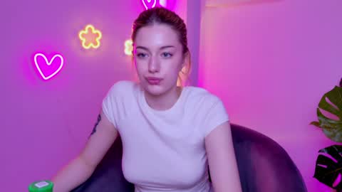 Snapshot of ameliacarterr chatting on April 2026 04:46:01 AM Amelia online show from April 2026 04:46:01 AM