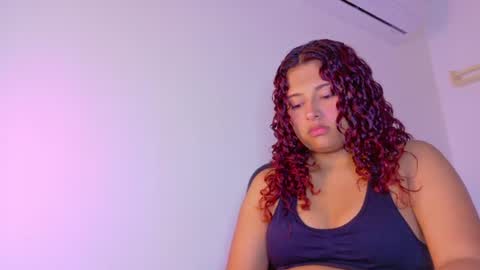 Snapshot of amelialaurent_ chatting on June 2026 07:26:02 PM amelialaurent_ online show from June 2026 07:26:02 PM