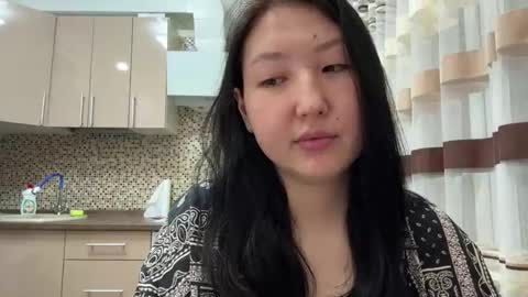Ameliya online show from March 2026 06:20:01 PM
