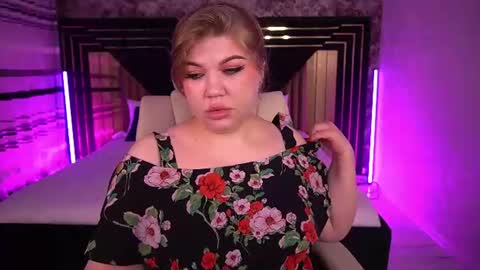 Alina online show from June 2026 12:49:01 PM