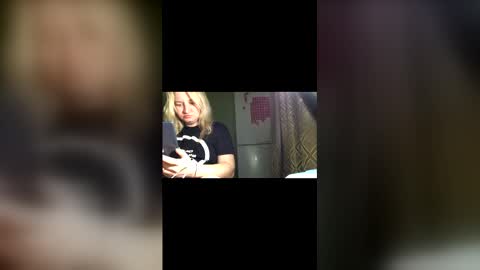 amely12 online show from April 2026 03:37:02 PM