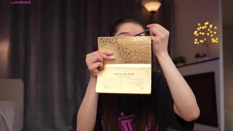 Amy  online show from February 2026 02:07:02 AM