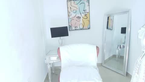 Amery online show from June 2026 12:09:02 PM