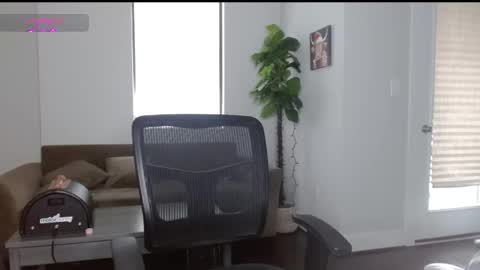 amilust online show from January 2025 06:52:01 PM