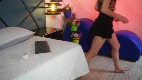 ammy durand online show from April 2026 06:42:02 PM