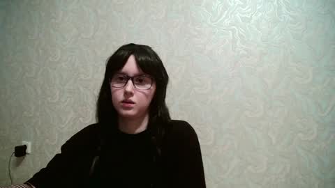 Amomira online show from April 2026 12:59:01 PM