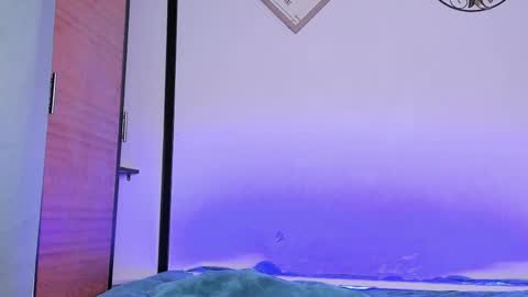 Amon online show from April 2026 03:39:01 AM