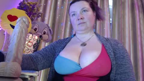 amorelara online show from April 2026 07:59:02 AM