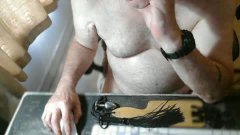 Snapshot of amslave4f chatting on June 2026 01:06:02 PM amslave4f online show from June 2026 01:06:02 PM