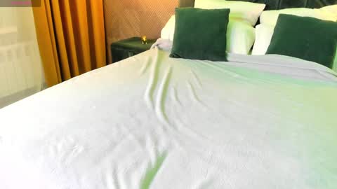 AmyGMT 2 Mon-Sun  0300am-0900am  online show from April 2026 09:23:01 AM