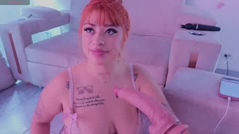 Snapshot of amy_nicolee chatting on June 2026 05:04:02 PM Little Slut Nicolee online show from June 2026 05:04:02 PM