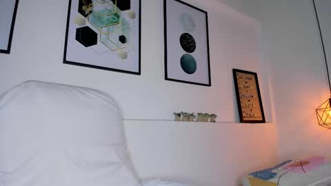 Amy online show from March 2026 12:06:02 PM